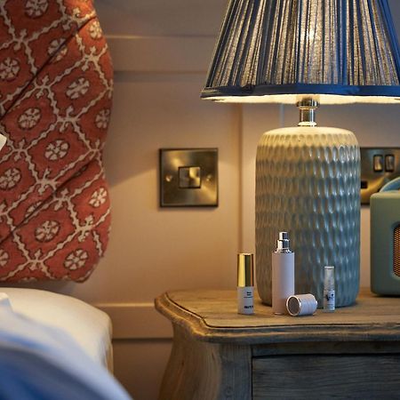 The White Horse - A Heartwood Inn Dorking Extérieur photo
