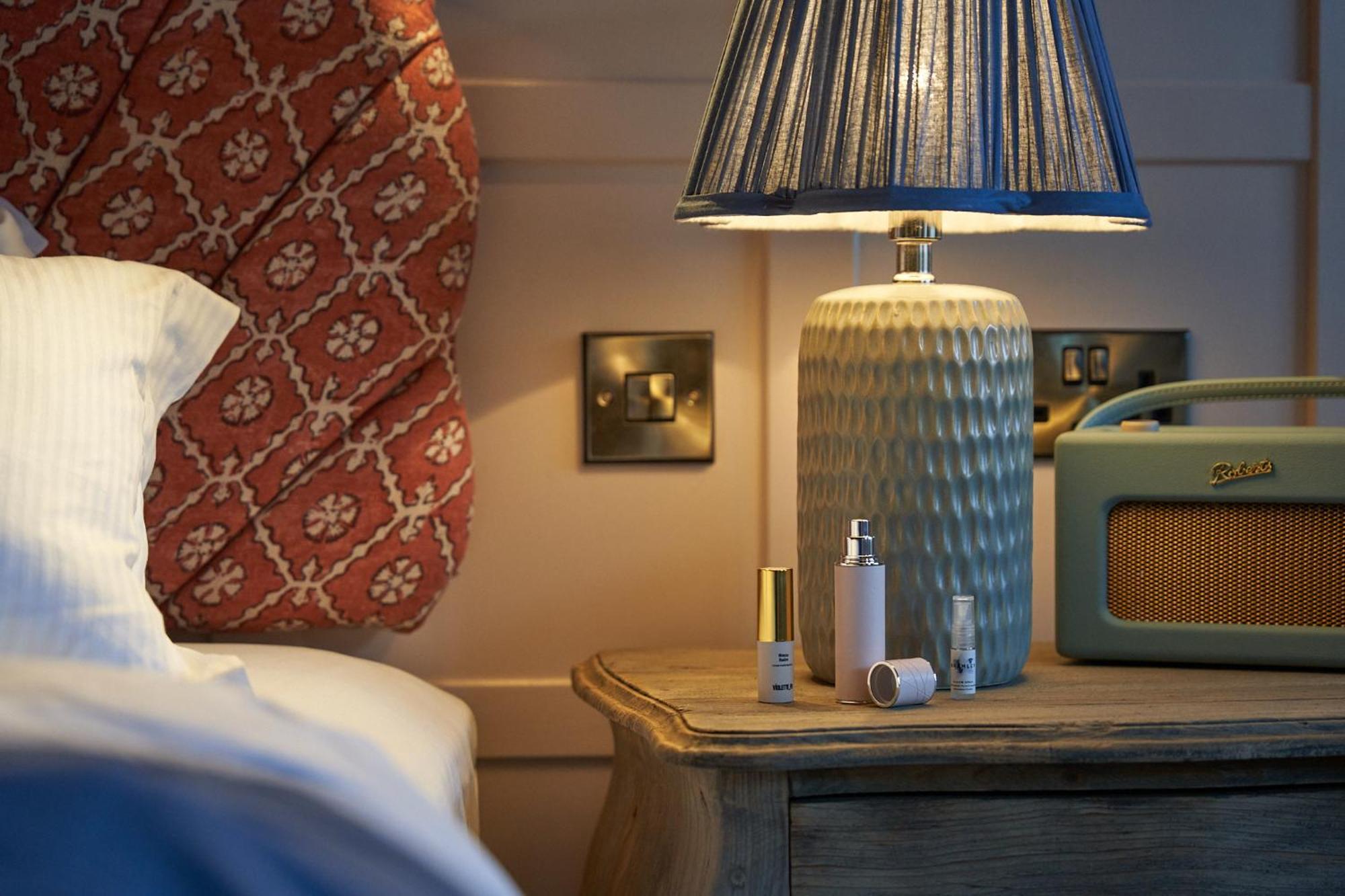 The White Horse - A Heartwood Inn Dorking Extérieur photo